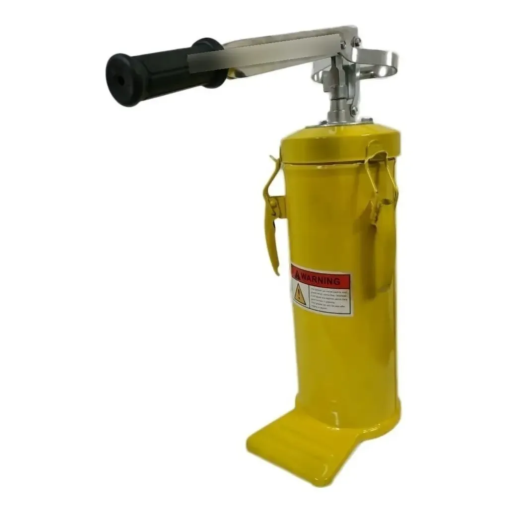 Engrasadora manual de 8 litros Ferton GRS008