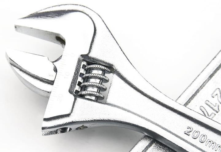 🛠️ FICHA DE PRODUCTO: LLAVE EXPANSIVA 8" (200mm) YATO