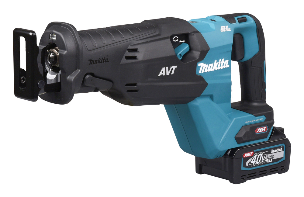 SIERRA SABLE RECARGABLE 40 V + 2BAT 4AMP +CARG RICO MAKITA