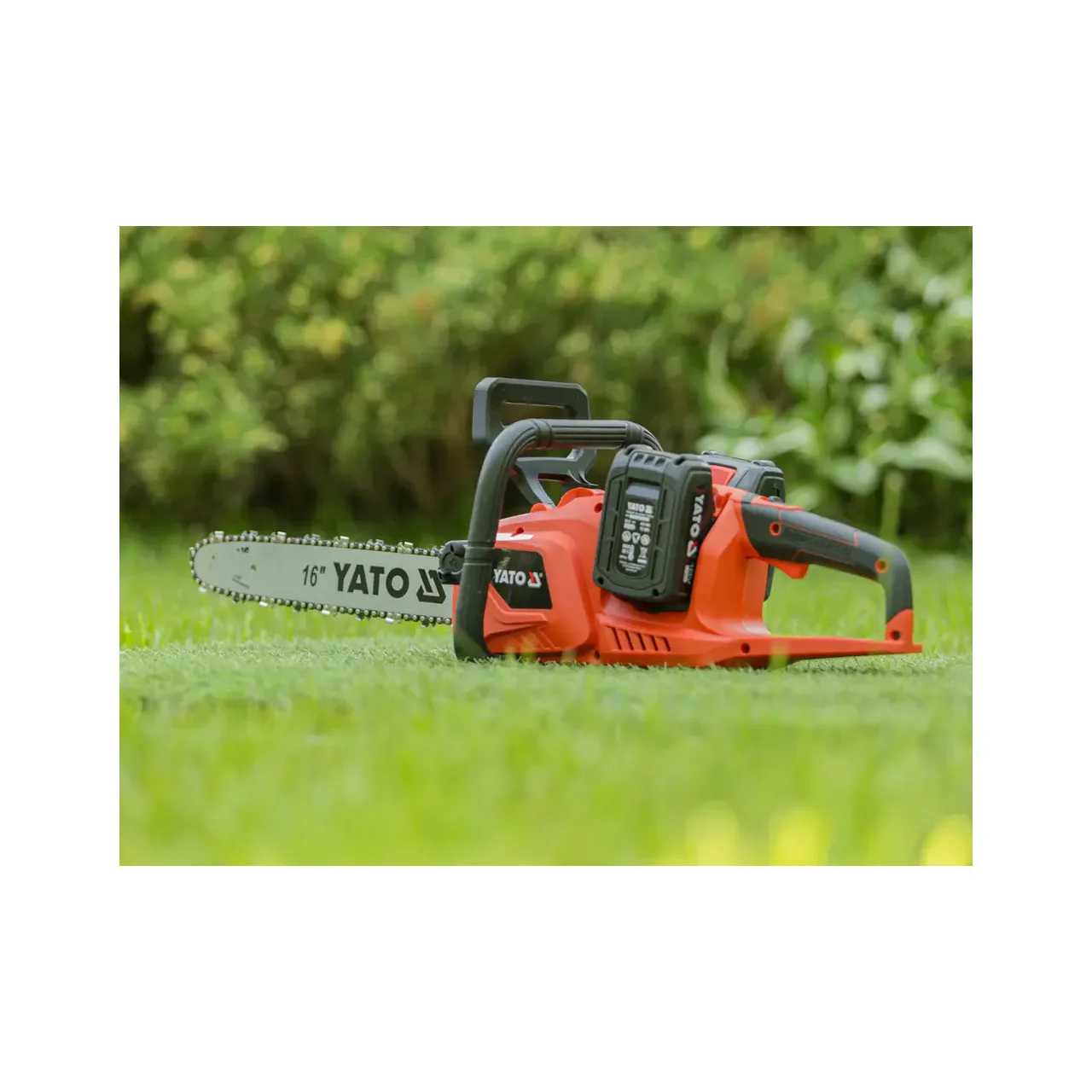 MOTOSIERRA INALÁMBRICA 36V (2X18V) 16" BRUSHLESS CON 2 BATERÍAS 4 AH Y CARGADOR DOBLE YATO
