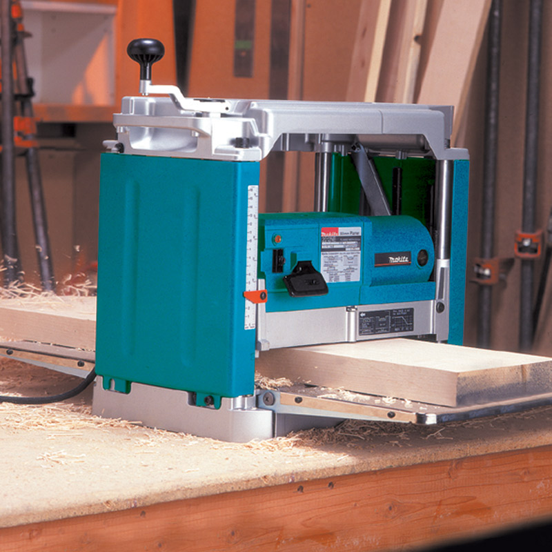 CEPILLO PLANEADORA PROFESIONAL 12" 1650W MAKITA