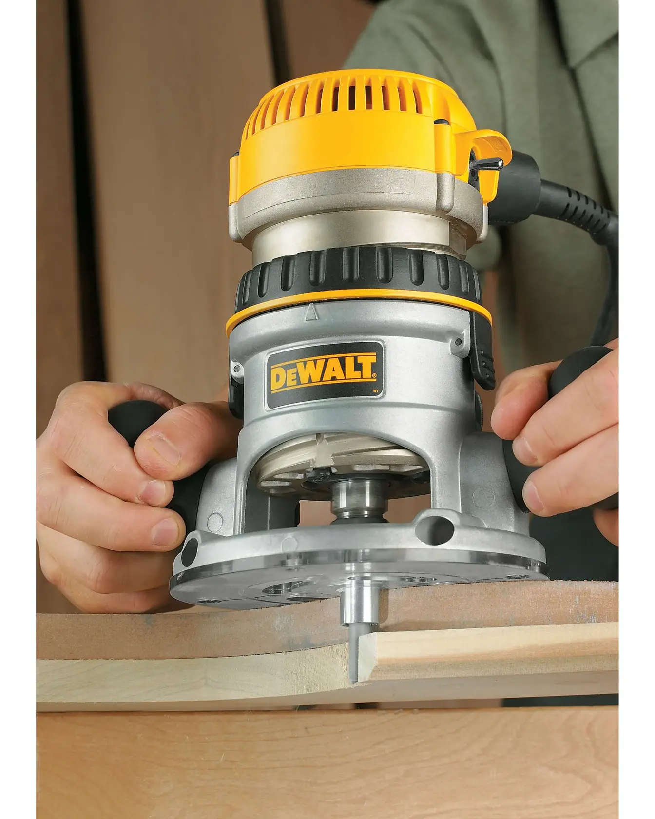 Ruteadora DW616 DEWALT vista 5