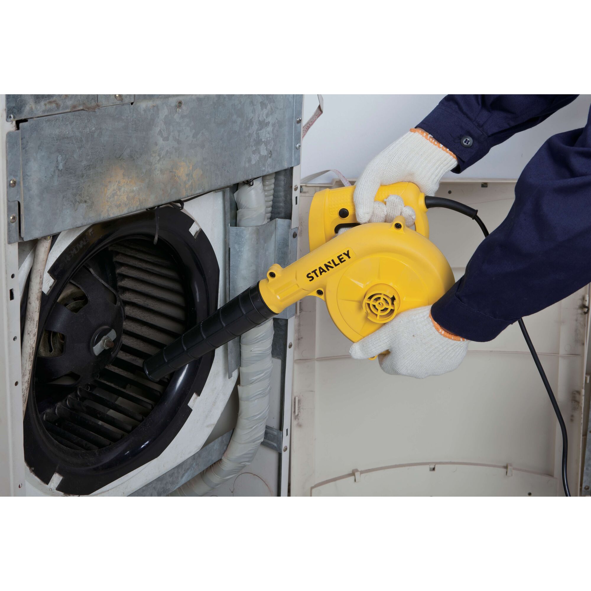 Sopladora aspiradora STPT600-B3 STANLEY vista 4