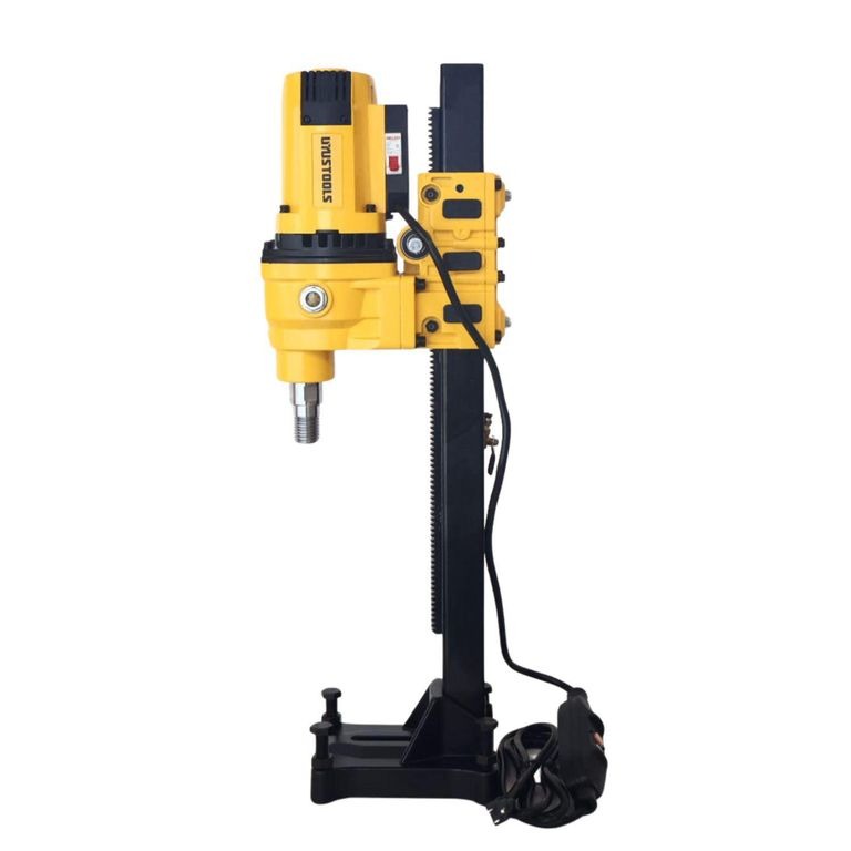 Taladro sacanúcleos 3000w 9" uyustools uy-ped230
