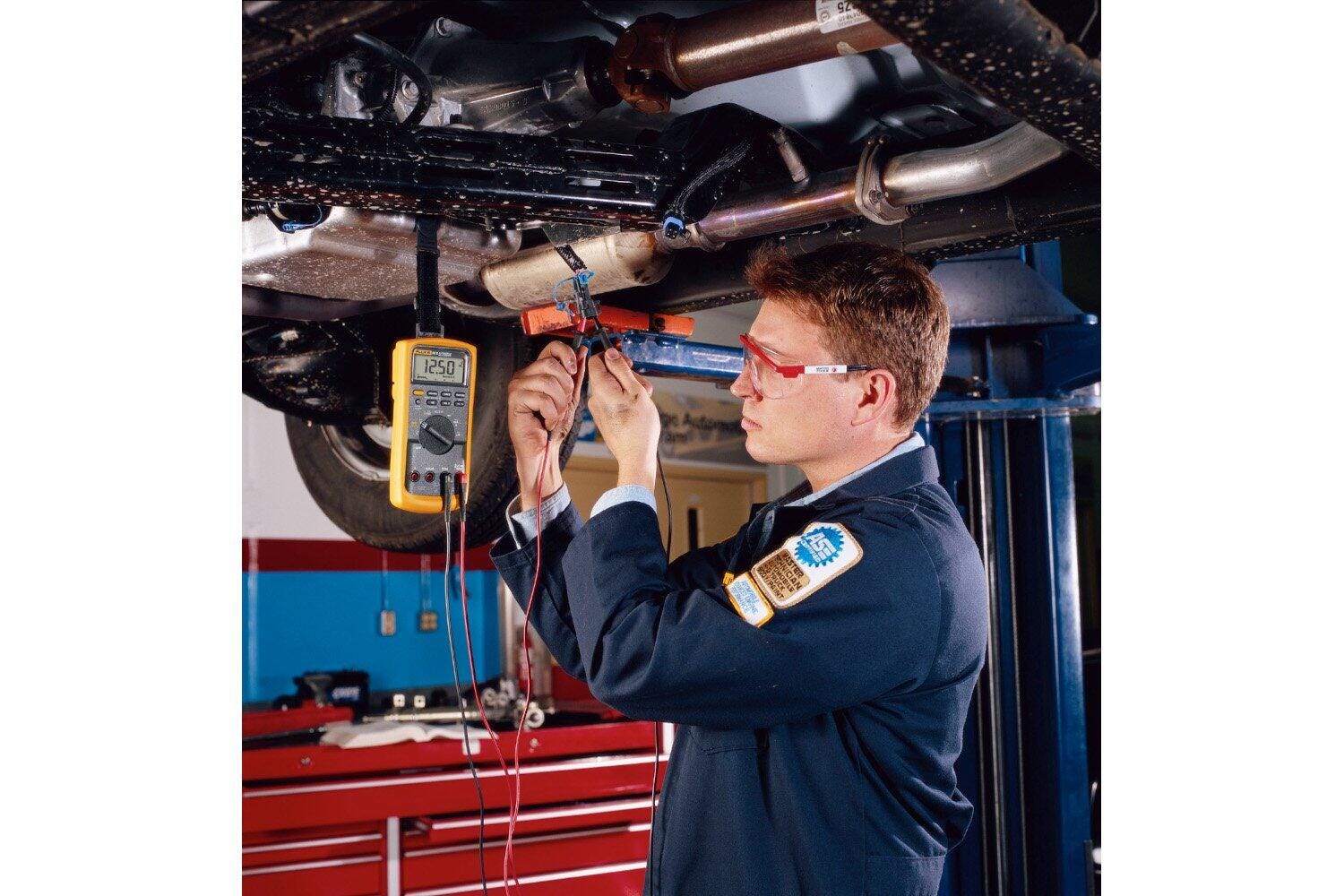 Multímetro para automoción FLUKE-88V Fluke vista 3